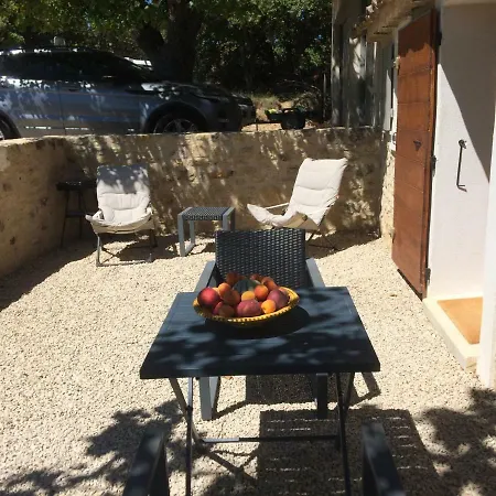Le Cabanon Perdu Ansouis